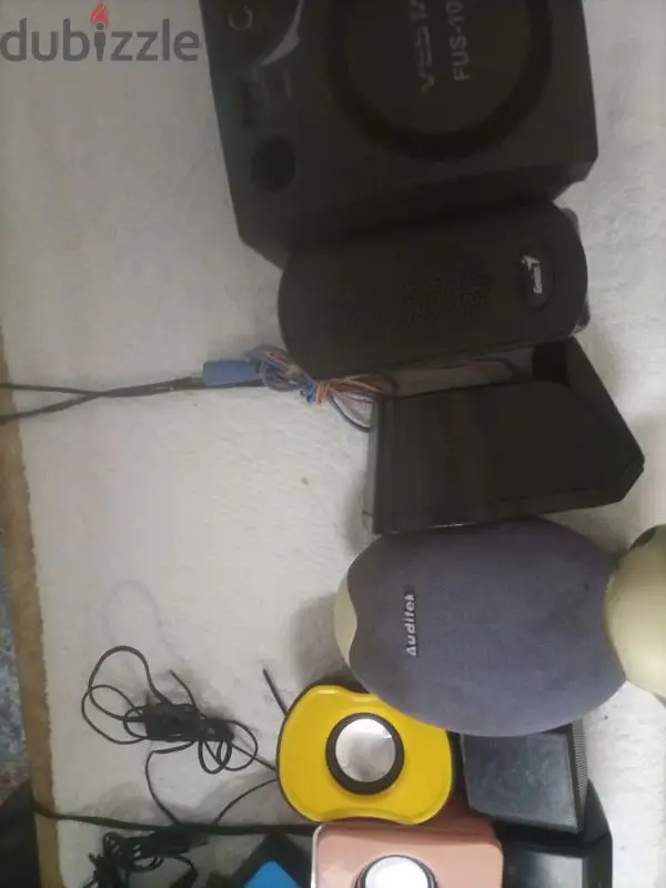 Pour and Computer Headphone Set, Various Types64996690863105124