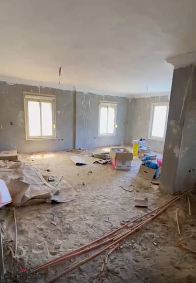 Opportunity not to be missed, apartment for sale in Sixth Tourism, 6 October, in front of the Mall of Arabia at a bargain price for quick sale.