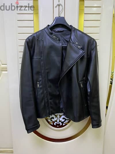 Zara men leather jacket جاكيت جلد رجالي اسود زارا مقاس M