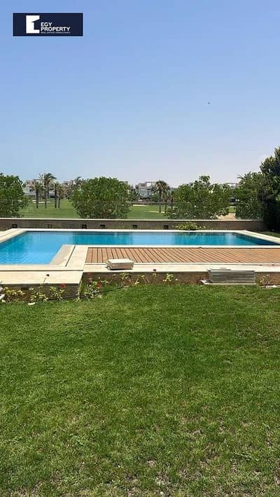 فيلا للبيع في هاسيندا باي حمام سباحه خاص جولف فيو باقلل سعر