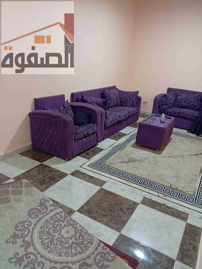 شقه للايجار المفروش مدخل خاص  المعادي قريب جدا للمترو ونادي المعادي وشارع ٧٧ونادي المعادي وميدان سواريس وشارع ٩ موقع مميز وحيوي وكل المواصلات والخدمات