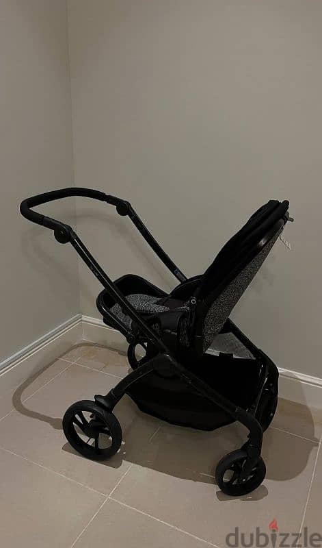 giggles stroller 1