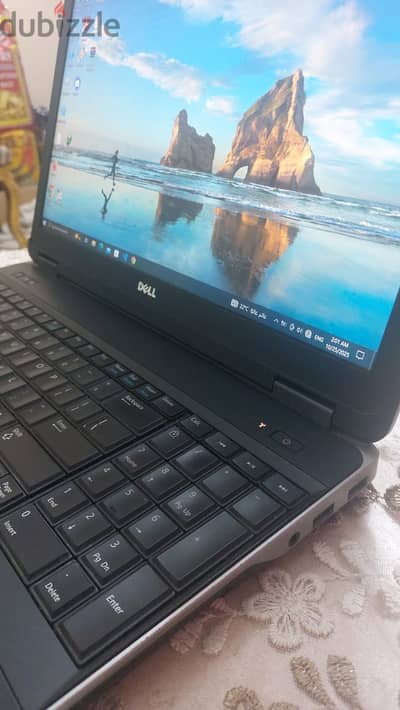 Dell Precision M2800 Workstation