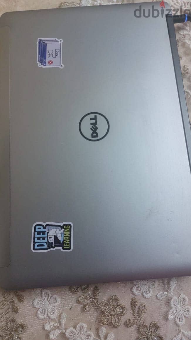 Dell Precision M2800 Workstation 2