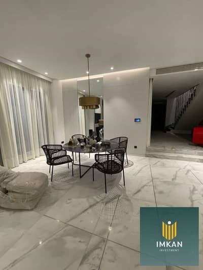 Apartment 190 m (immediate delivery) for sale with installments over 10 years in Creek Town Compound, in front of Rehab