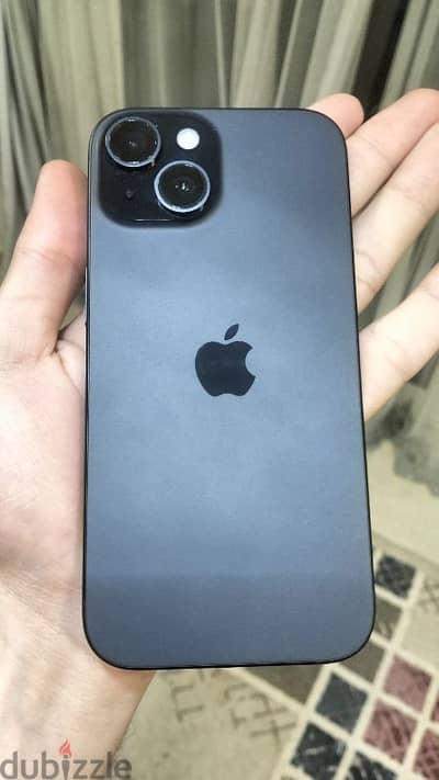 iphone 15 93% battery with all accessories