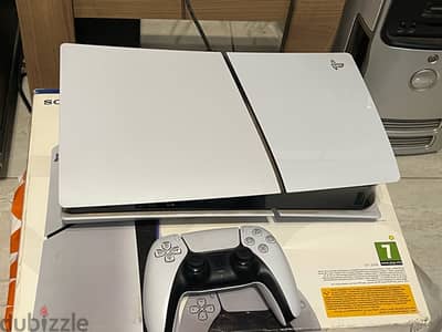 PS5 Slim Disc — Like New — With Box