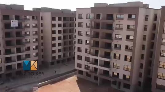 شقة استلام فوري للبيع بدفع 10% فقط في العاصمة الإدارية R8