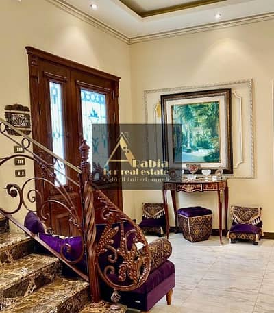 فيلا متشطبه ٨٠٠ م في كمبوند حياه ريزيدنس التسعين الشمالي