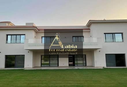 فيلا مستقلة بتشطيبات فاخرة بحمام سباحه خاص