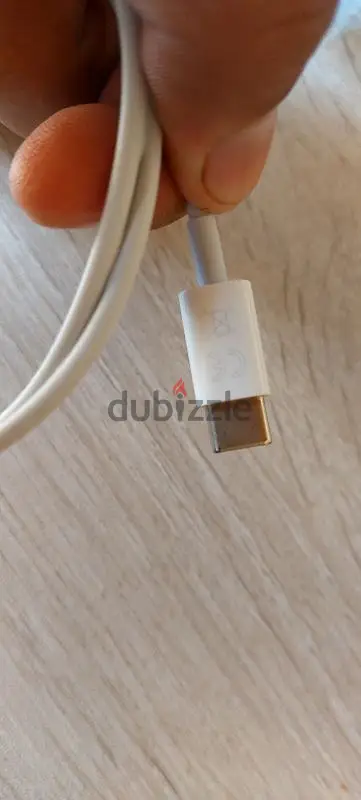 كبل ايفون  بحالة الزيرو بالسريل64995368246530123