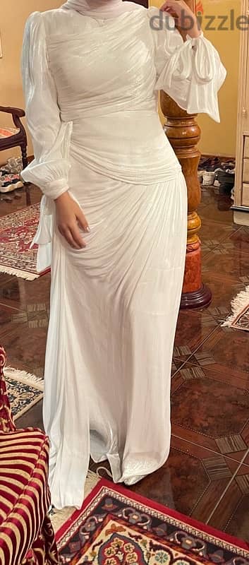 فستان سواريه ابيض