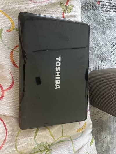 TOSHIBA Laptop