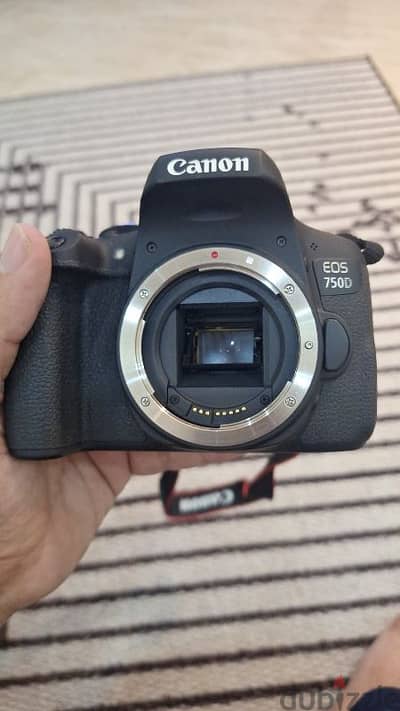 Canon d750