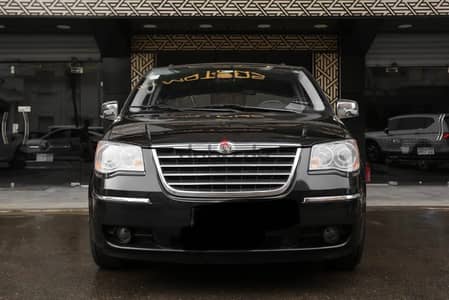 Chrysler Town and Country 2009 limited edition كرايسلر تاون اند كانترى