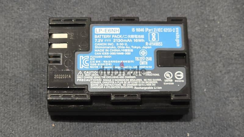 Original Canon LP-E6NH Battery 1