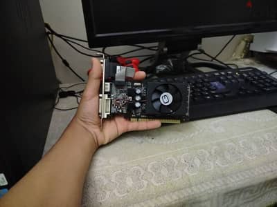 كارت شاشة انفيديا GT 520 2giga DDR3