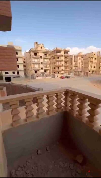 Luxury half-finished building in Al-Shamaliyyat 300 Boulevard neighborhood