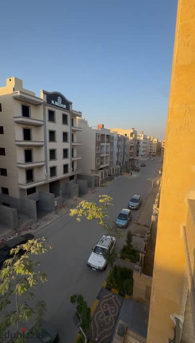  شقة للبيع في Canaria Compound – Sheikh Zayed | Prime Location 