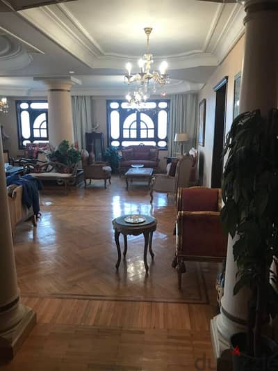 شقة للبيع في مدينة نصر - حسن حلمي -  Nasr City - بالفرش من المالك 320م