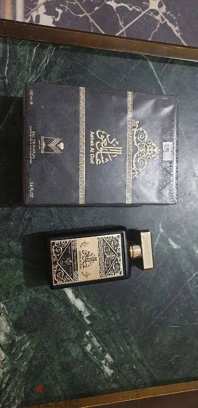 عطر عشاق العود