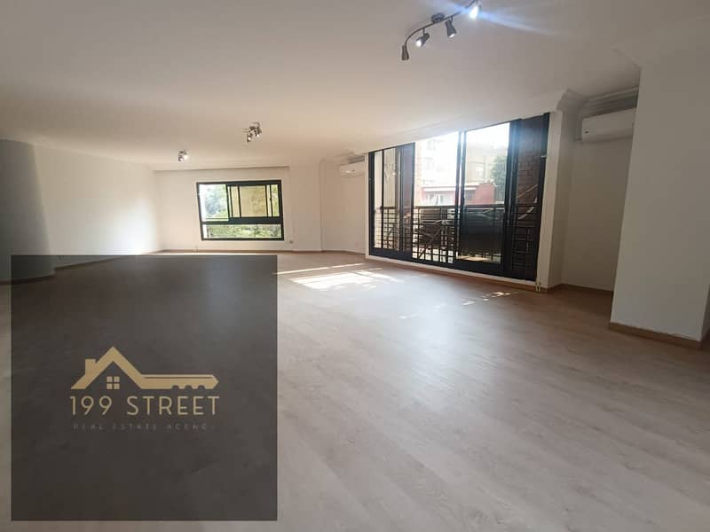 5 Bedrooms 350 sq.M Apartment for sale 17,000,000 EGP in سرايات المعادي، المعادي