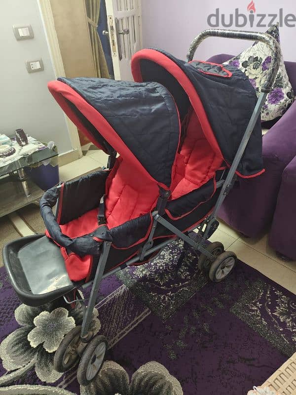 عربية اطفال تؤام 5