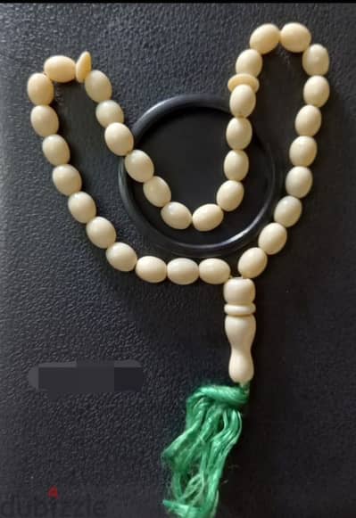 سبحة بيضاء