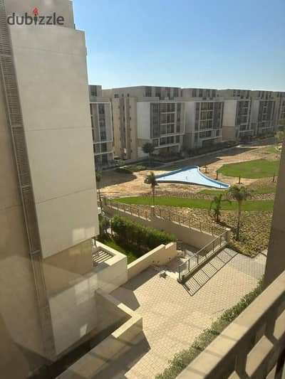 Apartment for sale in Al Marasem, 168 m, 3 bedrooms, lowest price in the market, Fully finished with ACs , Immediate occupancy.