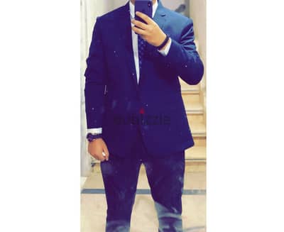 بدلة كحلي شيك جدا جدا في اللبس به نصف الثمن