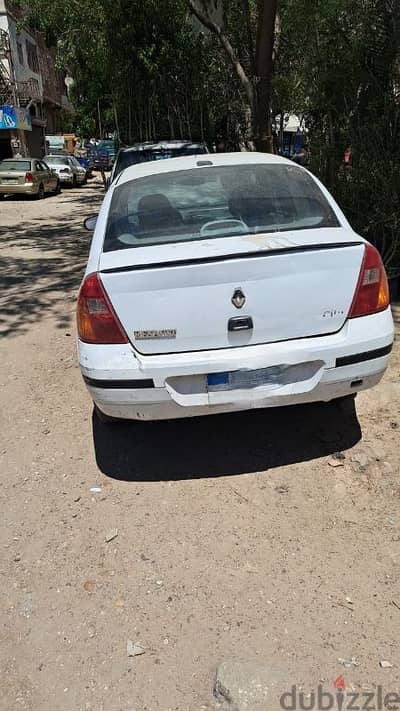 رينو كليو 2001