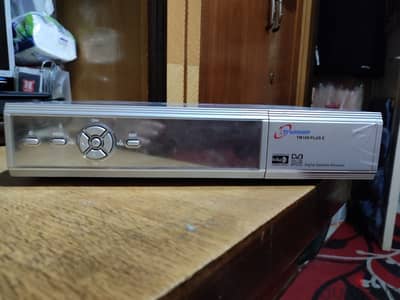 ريسيفر ترومان Truman TM 100 PLUS E receiver