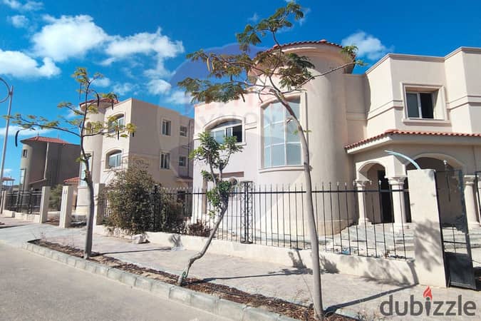 Standalone Villa with Open View Over Maria Lake & Golf in (V3 Alex West – Saint Catherine)