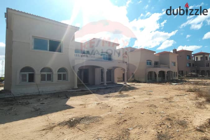 Standalone Villa with Open View Over Maria Lake & Golf in (V3 Alex West – Saint Catherine)