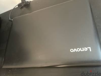 لابتوب Lenovo i7 الجيل الثامن بحالة ممتازه