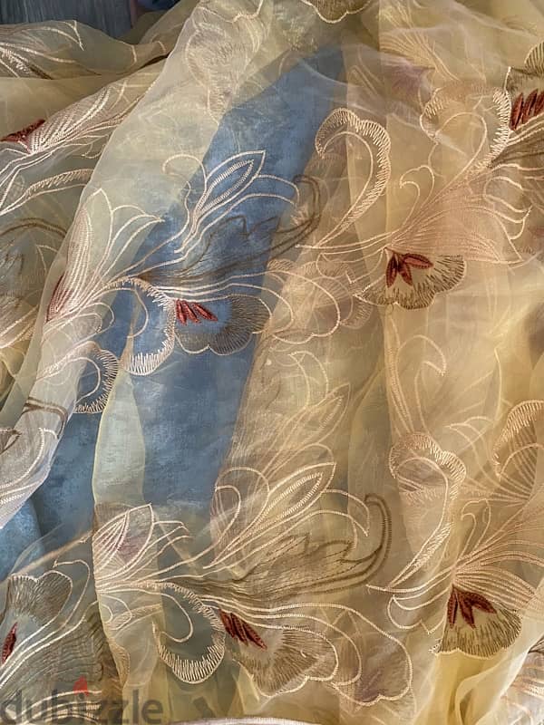 Curtains 4