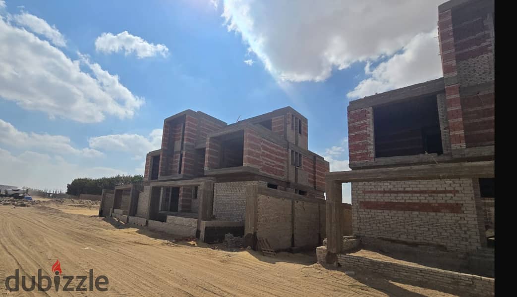 3 Bedrooms 200 sq.M Twinhouse for sale 14,000,000 EGP in El Patio Vera Compound, Sheikh Zayed
