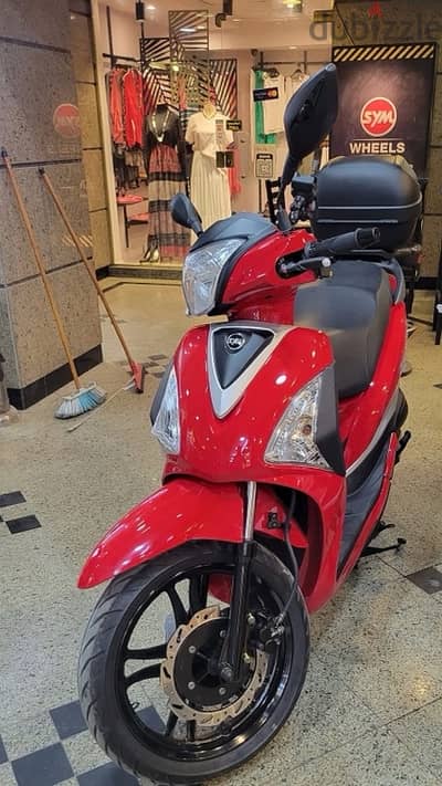 اسكوتر sym st