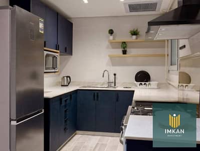 For sale in Heliopolis, a fully finished, ready-to-move-in apartment with a prime sea view and a prime location in Sheraton, with installments over 10