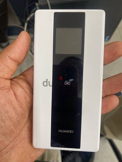5G Mobile WiFi Pro (E6878-370)