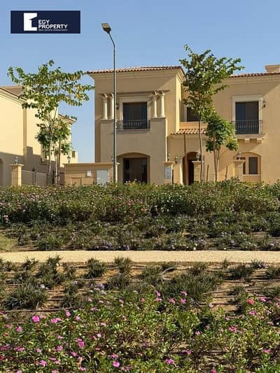With a Prime View Luxury Villa for Sale in City Gate - New Cairo