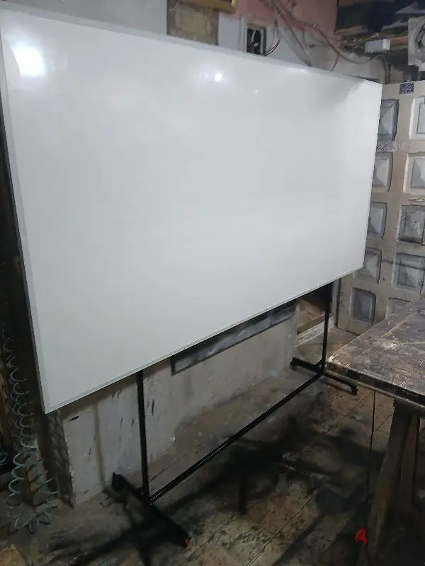 سبوره بستاند