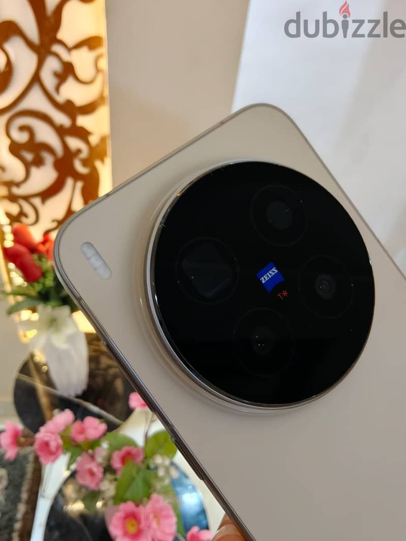 Vivo X300 pro 1