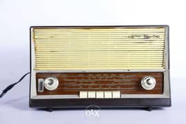Philips old radio 0