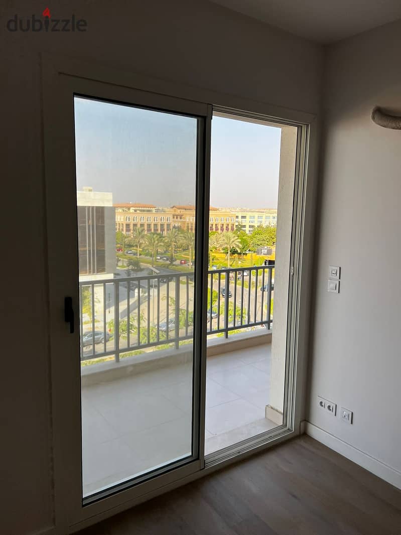 1 Bedrooms 90 sq.M Apartment for sale 12,000,000 EGP in Mivida Compound, 5th Settlement