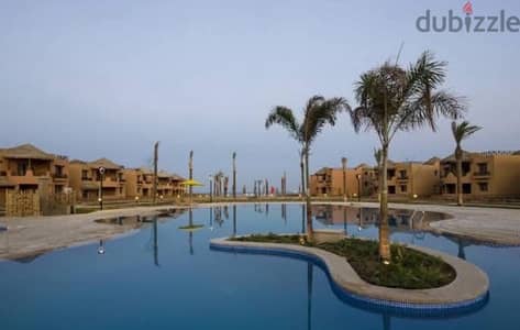 Ground chalet with private garden in Mountain View 1 (lowest price )