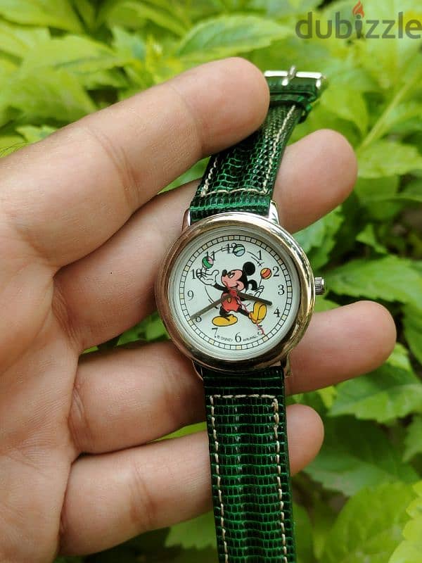 Disney watch, new with box 1