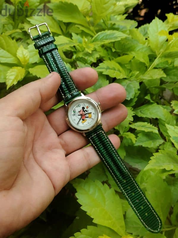 Disney watch, new with box 5