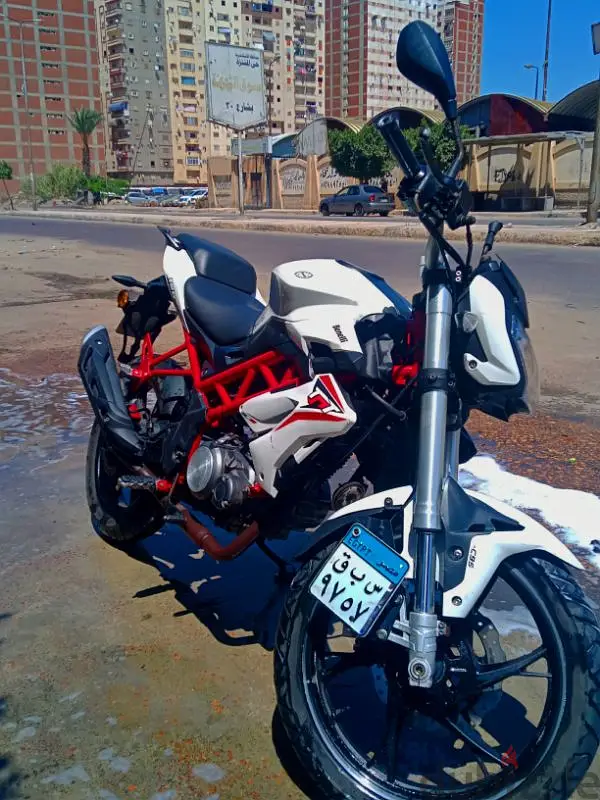 Benelli TNT 150 cc