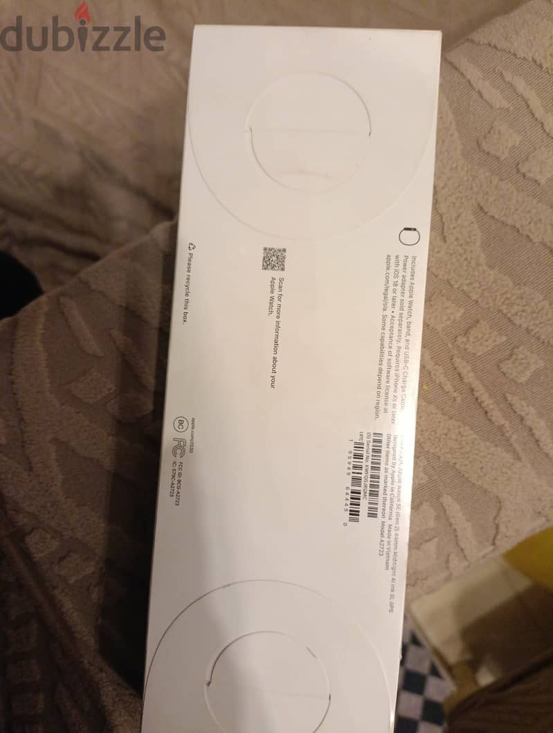 Apple watchse ( Gen2) 1